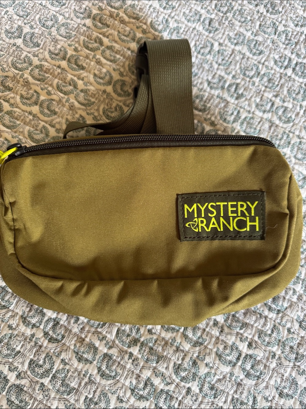 MYSTERY RANCH Olive Green Belt Bag with Neon Logo